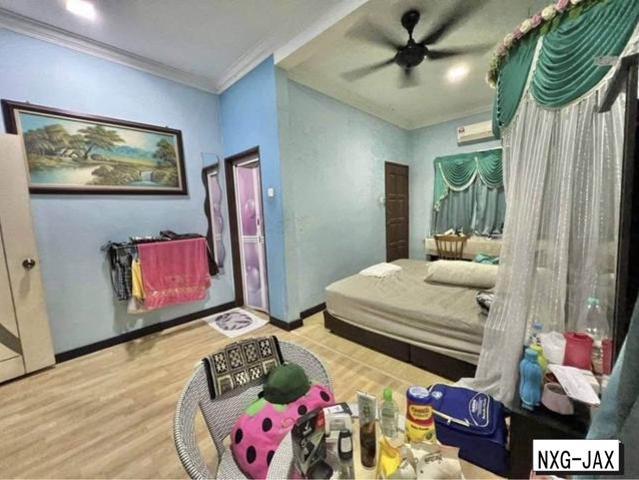 Facing Open Renovated Kota Bayuemas Port Klang 2 Sty Endlot House