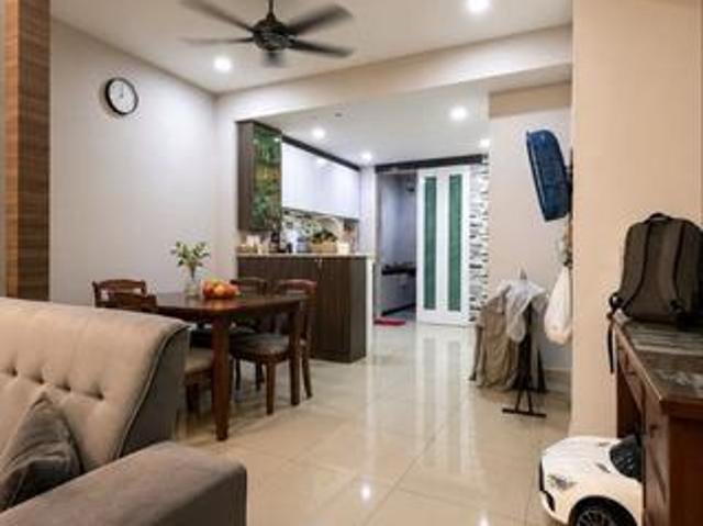 Facing Open Renovated Setia Utama 2 Setia Alam 25 Sty Terrace House