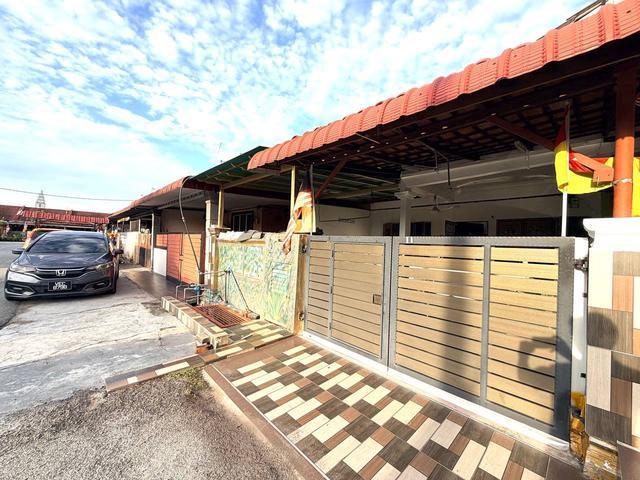 FACING OPEN RENOVATED Single Storey Seri Kapar 2 Klang
