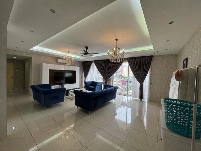 FACING OPEN RENOVATED Platinum Lake PV20 Condo Setapak