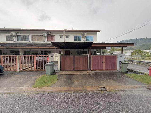 Facing Open Renovated Townhouse Taman Desa Budiman Bdr Sg Long