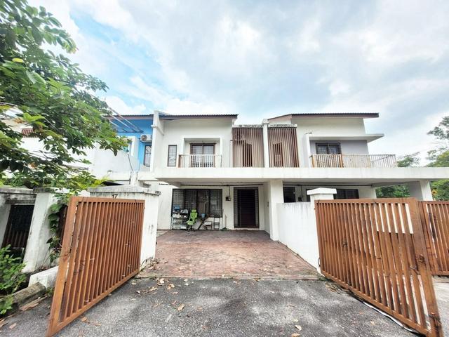FACING OPEN RENOVATED Two Storey Terrace Kundang Jaya Rawang