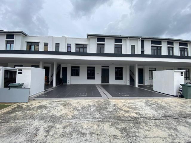 Facing Open Regent Garden CoHome 1st Floor Eco Grandeur Puncak Alam