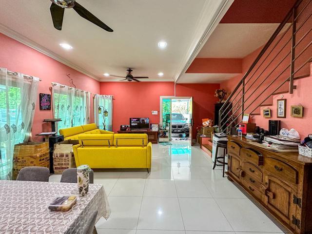 FACING OPEN SEMID Casa Suria Sunway Alam Suria U10 Shah Alam Nr Dash