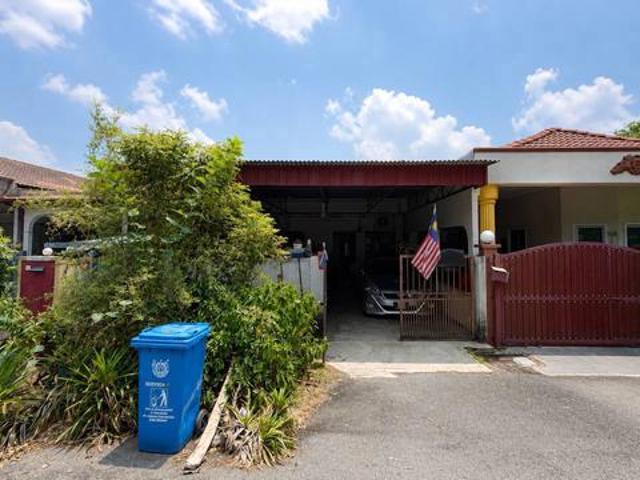 FACING OPEN Single Storey Jalan Kap Dua Seksyen 17 Shah Alam