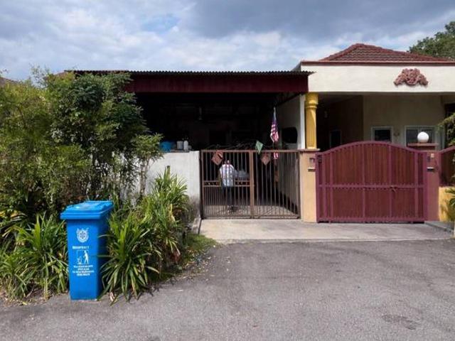 FACING OPEN Single Storey Seksyen 17 Shah Alam