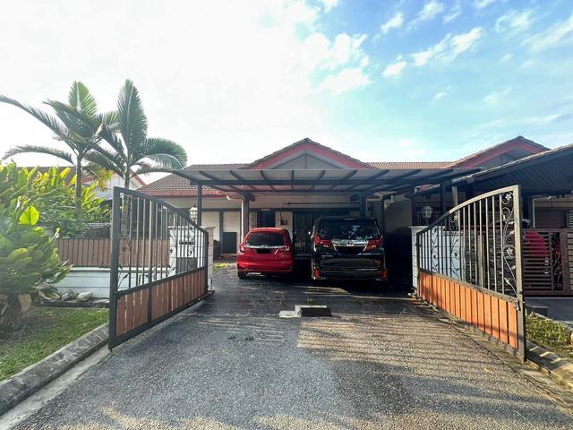 FACING OPEN Single Storey SemiD Seksyen 4 Tamu Hill Batang Kali