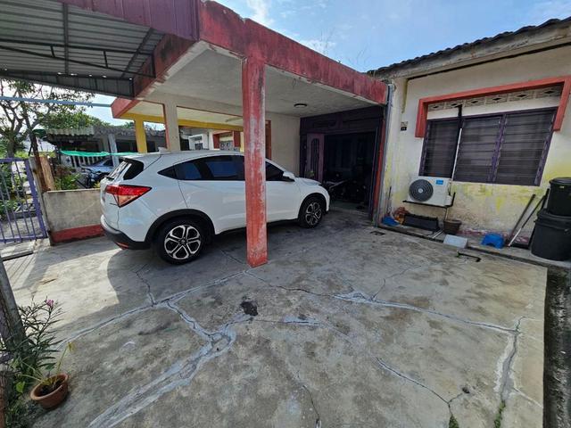 FACING OPEN Single Storey Taman Morib Banting