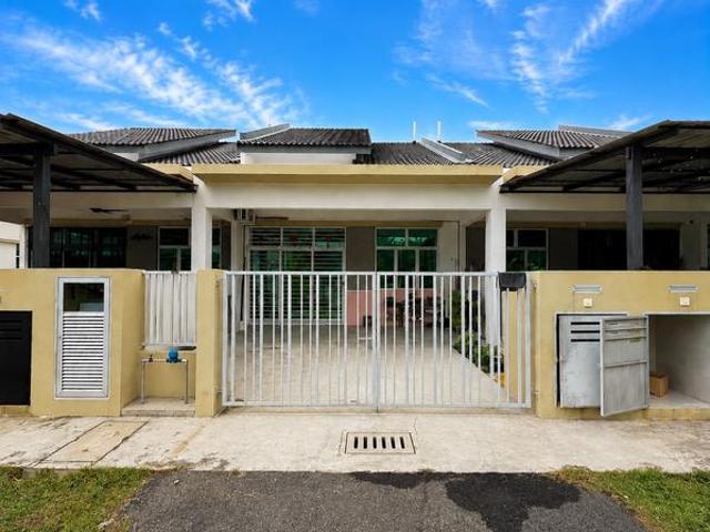 FACING OPEN Single Storey Taman Langat Utama 3 Banting