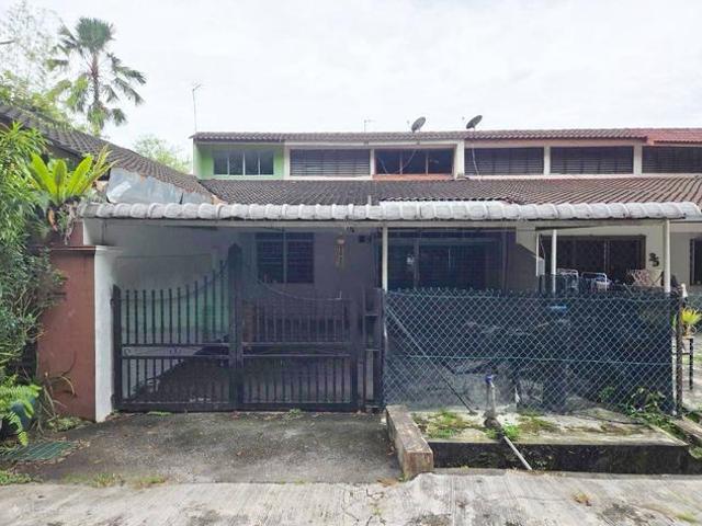 FACING OPEN Single Storey Terrace Seksyen 4 Shah Alam