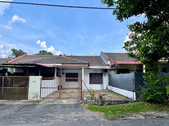FACING OPEN Single Storey Terrace Taman Kajang Utama Kajang