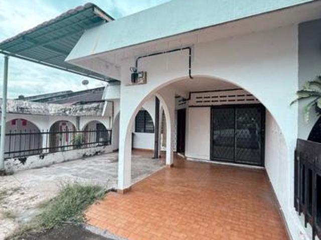 Facing Open Space Near Seremban Town Taman Permai Bandar Seremban