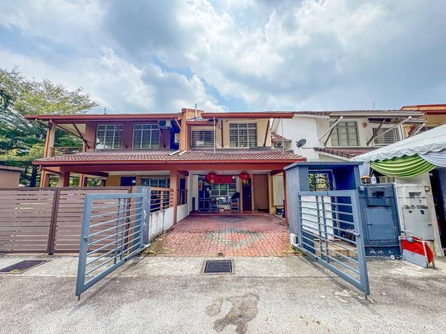 FACING OPENDouble Storey Taman Putra Bistari Putra Heights