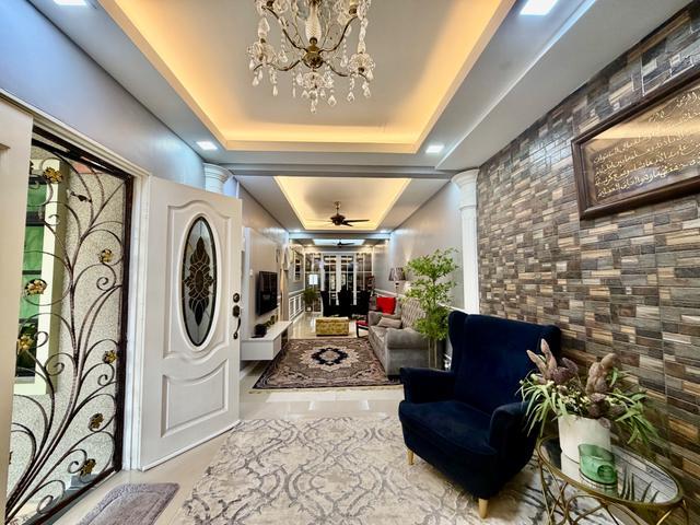 FACING OPENFULLY RENO1 Storey Taman Rakan Sungai Long Kajang
