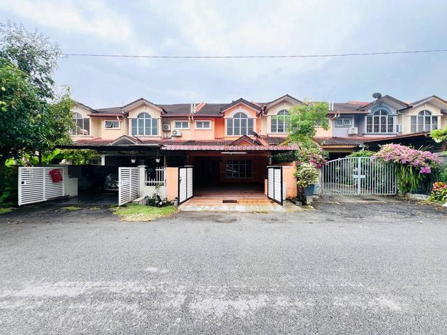 Facing OpenFreehold Terrace Taman Pelangi 1 Semenyih