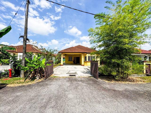FACING OPENTANAH LUASBungalow Single Storey Bandar Mahkota Banting