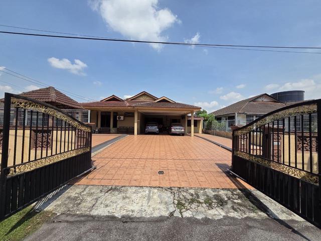 FACING OPENTERMURAH Single Storey Bungalow Bandar Rinching Semenyih