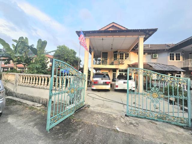 Facing Lotus Cornerlot Double Storey Half Terrace Indera Mahkota 8