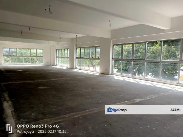 Facing Main Road Office Space Darussalam Precinct 16, Putrajaya For Rent