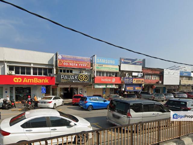 Facing Main Road! End Lot 2 Storey Shop, Jalan Balakong, Balakong, Cheras, Selangor For Sale