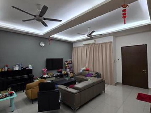FACING NO HOUSE 24x70 Double Storey Sale Kota Bayuemas Klang