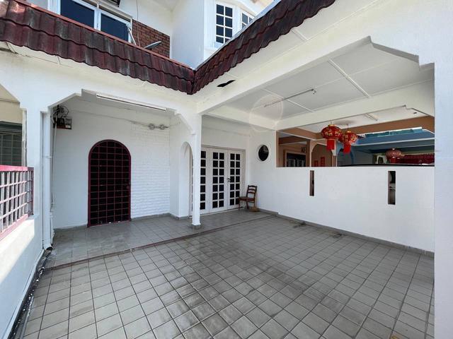 FACING SOUTH Double Storey Terrace House Taman Klang Utama Klang