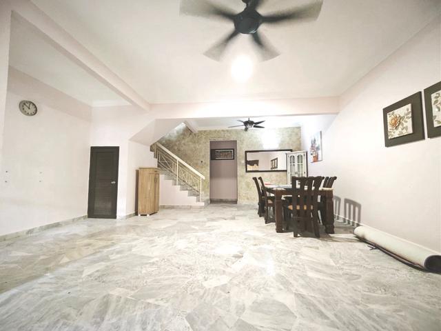 Facing Southeast Freehold Double Storey Taman Desa Mewah Semenyih