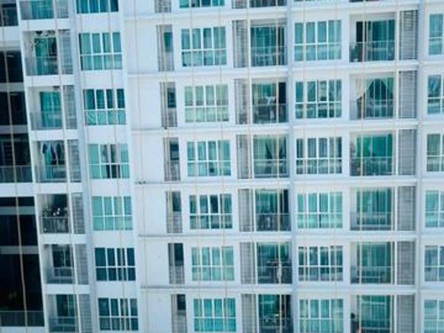Facing swimming pool Apartment Pearl City SIMPANG Ampat PENANG