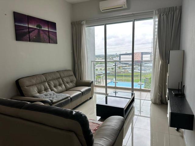 Facing Pool View Parkland Residence Novo 8 Kampung 8 Melaka Furnished