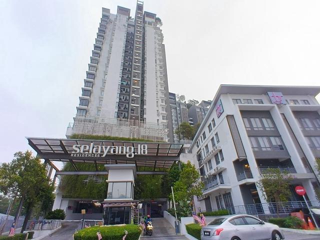 FACING POOL End Unit Apartment Selayang 18