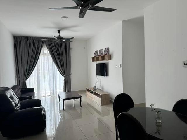 Facing Pool FF Setia Seraya Residence Presint 15 Putrajaya For Rent