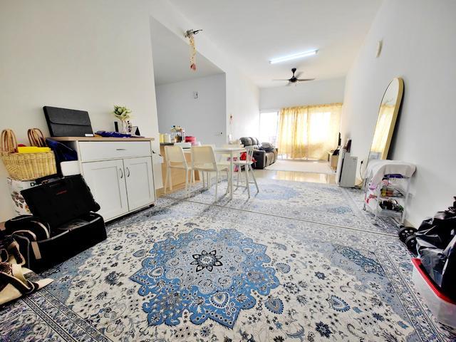 FACING POOL Kiara Court Apartment Nilai Impian PARTLY FURNISHED