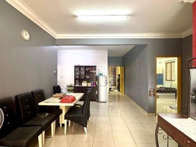 Facing pool Partial Furnish Carpark sebelah Lobby PV6 Condo KL
