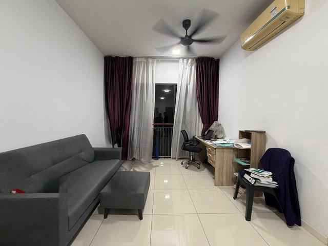 FACING POOL Renai Jelutong Residences Bukit Jelutong Shah Alam