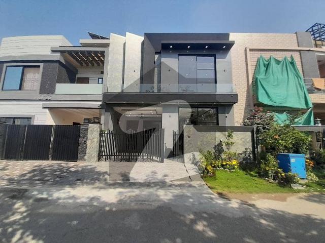 Bank Finance Available Facing Park 5 Marla Beautiful Modern House For Sale In Palm City Lahore