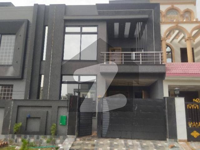 Facing park 5 Marla brand new house available for sale in Bahria nasheman Lahore
