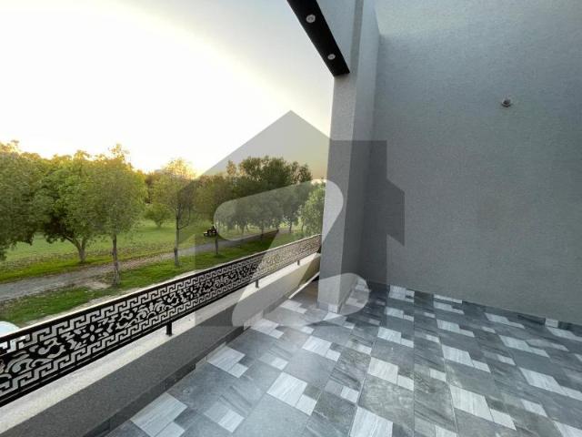 Facing Park 8 Marla Brand New Modern House | Ready to Move For Sale in Block D Bahria Orchard Phase 2 Raiwind Road Lahore Low Cost Block D