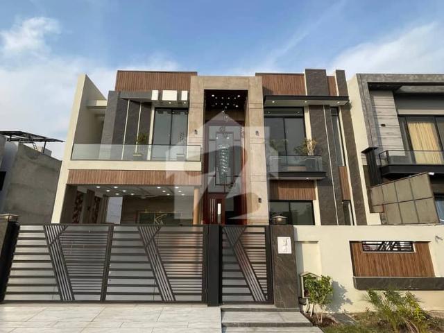 Facing Park 10 Marla House Is Available For Sale In Royal Orchard