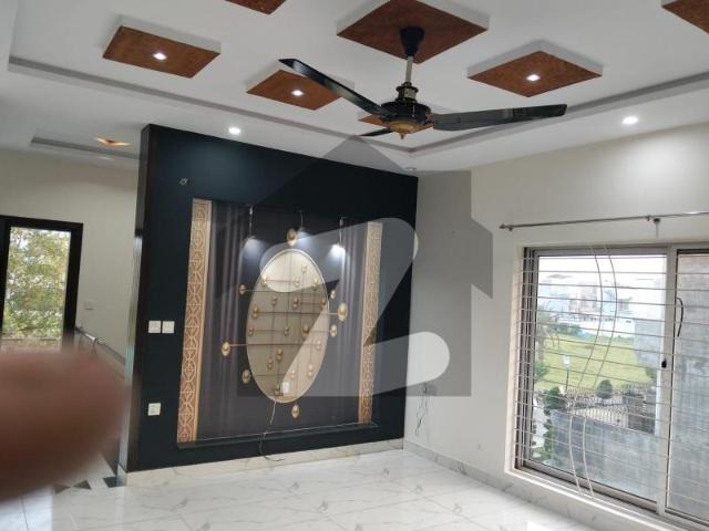 Facing Park Ten Marla House Available For Rent In Citi Housing Sialkot Citi Housing Society Block B