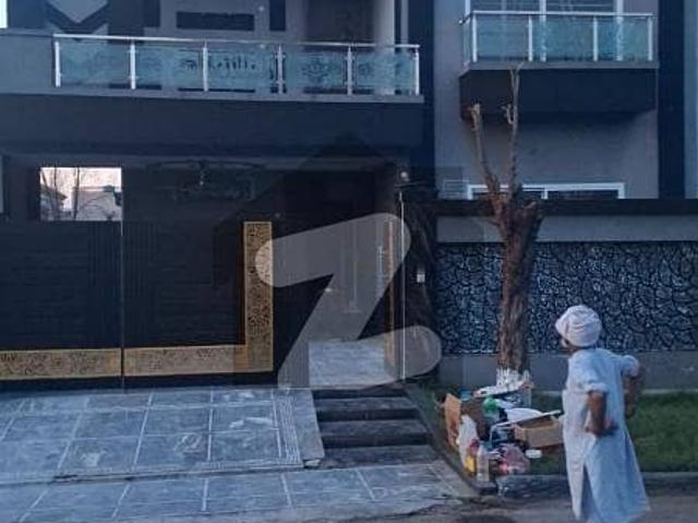 Facing Park Ten Marla House Available For Rent In Citi Housing Sialkot