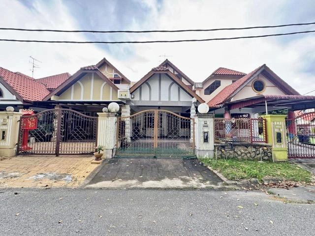 Facing Park Freehold Gated Guarded Taman Rinting Masai Below MV
