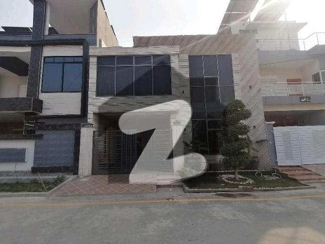 Facing Park House For Sale In Bukhari Villas