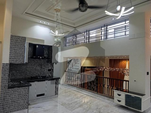 Facing Park House For sale Is Readily Available In Prime Location Of Citi Housing Society
