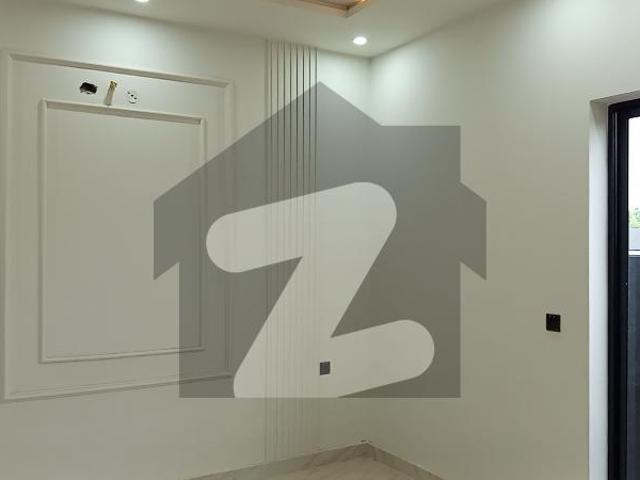 Facing Park Property For sale In Canal Avenue Faisalabad Is Available Under Rs. 19800 Canal Avenue