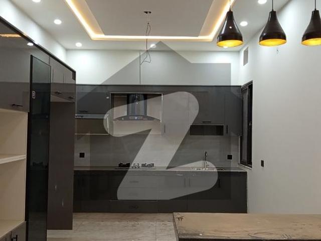 Facing Park Property House For Sale In Canal Avenue Faisalabad Is Available Under Rs. 22000 Canal Avenue
