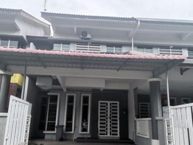 FACING PLAYGROUND 2Storey Terrace Tmn Paya Rumput Utama Cheng Melaka