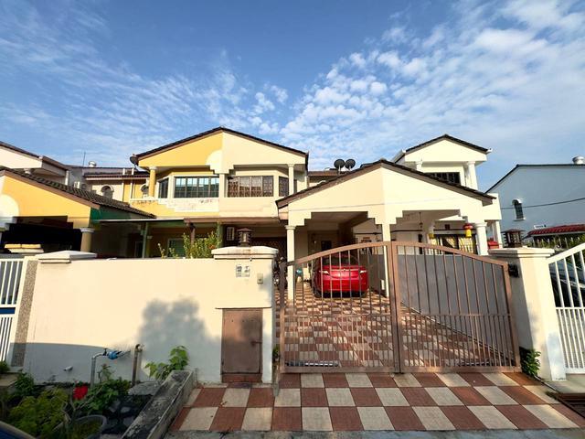 FACING PLAYGROUND Taman Kinrara 5 Double Storey Puchong