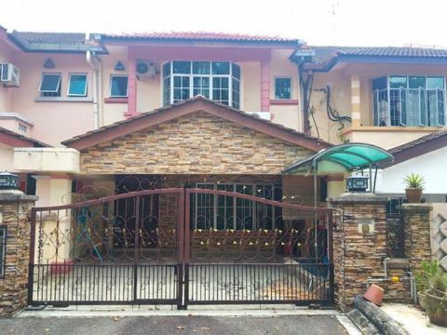 FACING PLAYGROUND BANDAR SERI ALAM JLN TASEK KAWASAN MATANg