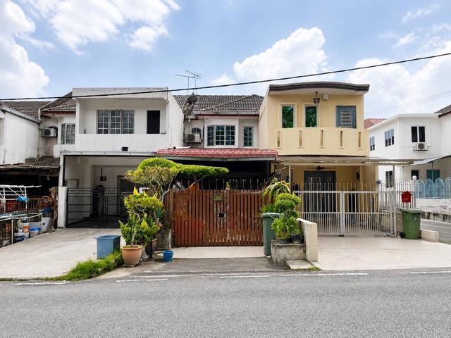 FACING PLAYGROUND Double Storey Terrace Taman Sri Gombak Batu Caves