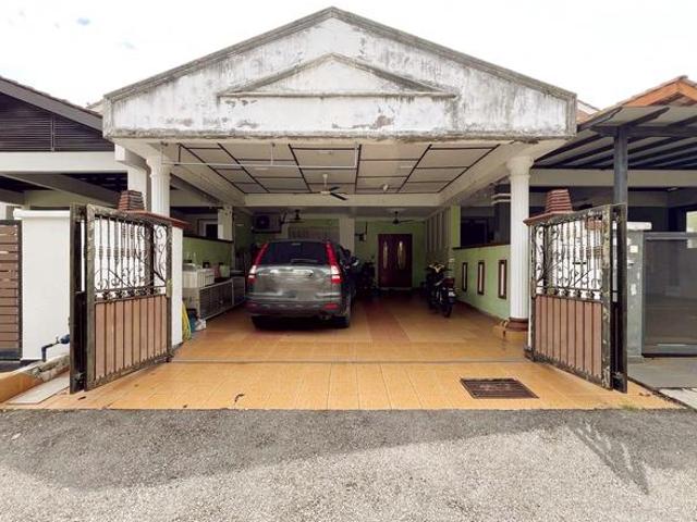 Facing Playground Renovated 2 Storey Saujana Utama 3 Sg Buloh